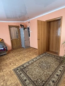 Дом 100м/2, с гаражем 180м/2 под комерцию