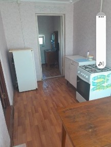 Сарытау 2 бөлмелі Ас бөлмесі Кіреберісі бөлек Жер үй