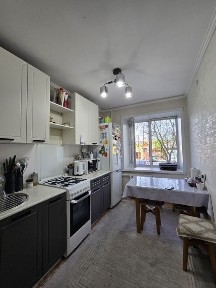 Продается 3 комн. кв. район Центр