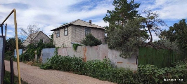 Дача 75 кв. м на 8 сот. в Акжаре (Бутак-9), газ в 2 метрах.