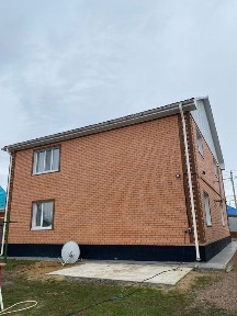 7-комнатный дом, 251 м^2, 10 соток, с. Заречное