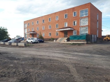 Сдам склад 137м2 и 75м2. Имеютя офисные помещения. В доль