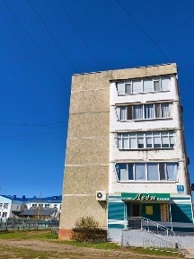 Продам 3-х комнатную квартиру 6мкр 15 д