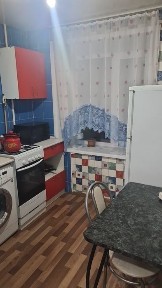1 ком Универсам 3эт. 50лОктября 106