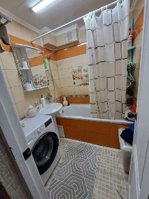 3-х комнатная в центре г. Тобыл