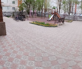 Продам 2 ком кв 105 м2 в микрорайоне Женис