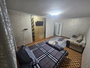 Сдается по часам 1 комнатная квартира