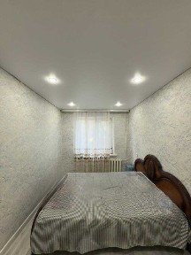 продается 2 ком квартира район Юбиляр