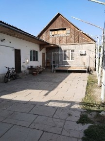 Продается дом в центре города