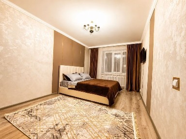Продам уютную 1 ком квартиру в центре возле набережной