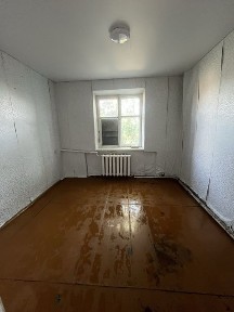 Үй сатылады, Дом продается
