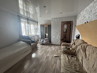 Продам 1,5 ку на 7 районе