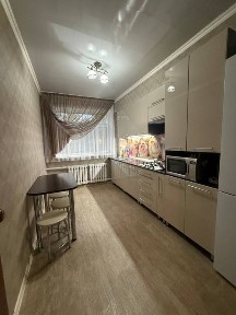 Продается 3х комнатный дом ( 5 кв-л)