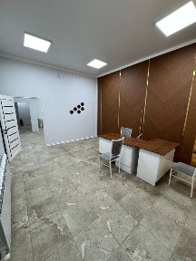 Сдается под офис просторный, красивый кабинет 43 кв.