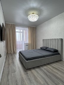 Посуточно квартира Плаза, Береке