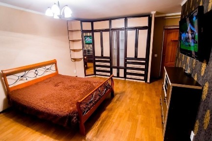 Уютная квартирка по часам