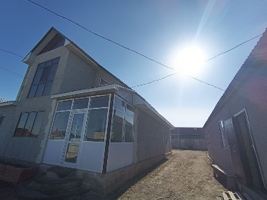 Дом в сторону красного яра
