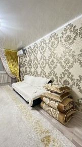 2-комн квартира посуточно. Жана Орда, 6-9-10 мкр. Центр Зачаганск.