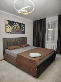 Сдам 1кв по часам 2000тг вай фай смарт тв