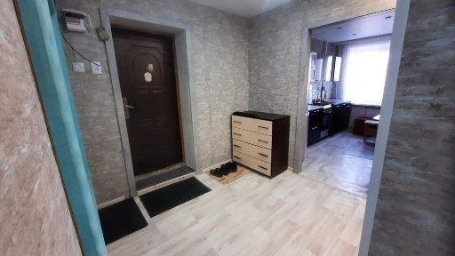 Сдам 2 х квартиру на длительный год