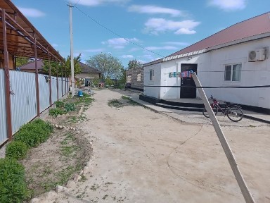 Большой дом с большим участком