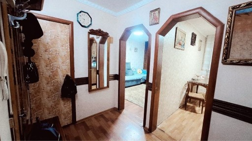 Продам 2 комнатную квартиру