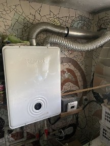 Продам дом 5 комнат, в хорошем районе. 139 кв, 4 сотки