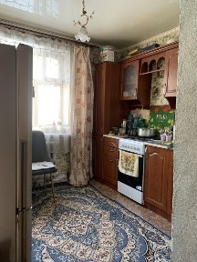Продам квартиру для жилья и для бизнесса район дальней окна выходят на