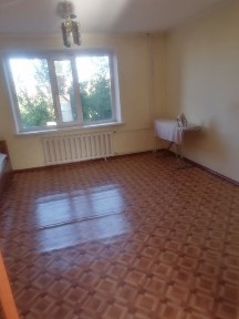 Продам 4-х комнатную квартиру. Степной-1,д. 4/31