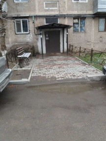 Комната в общежитии 11 мкр, внизу кафе Мизам, или ОБМЕН на авто с допл