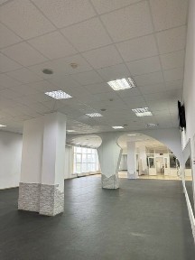 Сдается полностью этаж площадью более 500 м² в Эмират, аренда этажа