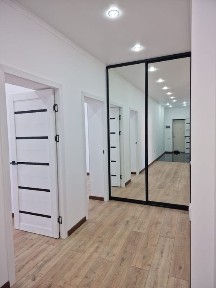 Продам 3к. кв 101кв. м