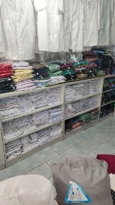 Бутик на рынке Дина продам место или субаренда