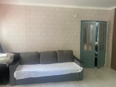 продам одна комнатный квартиру