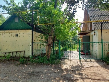 Дома (Дача) с земельным участком 3 комнатный участок 12 соток.