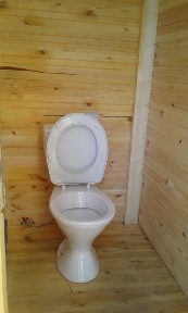 Домики у Капаровны-Сдам двухэтажный дом на берегу Бухтармы