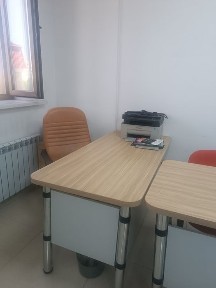 Сдается 2 стола в офисе по 55000 тг