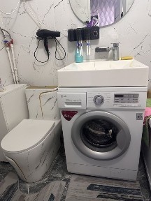 Срочно! Продам трехкомнатную квартиру