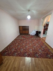 1 комнатная квартира 3 этаж Кремлевского
