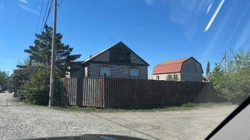 Продается дом с гаражом