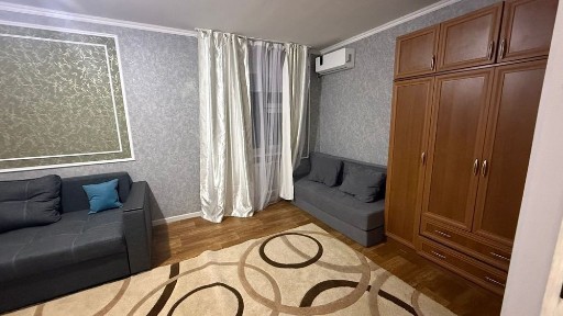 Сдается 1 комнатная квартира посуточно