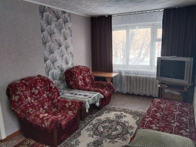 2 мкр 27 дом. Сдам по суточно или по часам