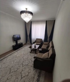 2-х комнатная в центре. Абая