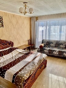 Сдам 1 квартиру 9000тенге ночь/посуточно/ по часам
