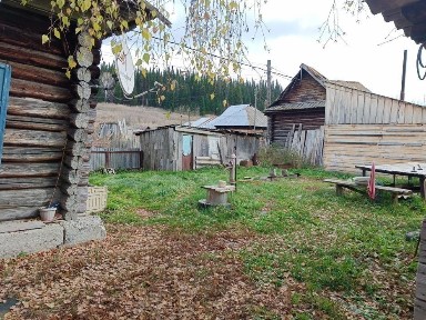 Продам дом в с. Зимовьё.