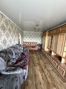 Продам 3 комн квартиру в центре города, 3 этаж, не угловая!