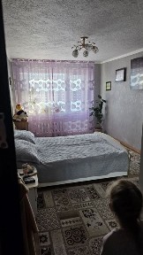 Продам 4 комнатую квартиру