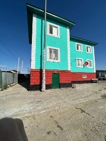 Продается 2х этажный цокольный жилой дом