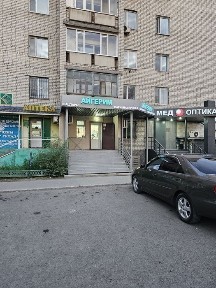 Сдам места МАСТЕРАМ на Засядко 56