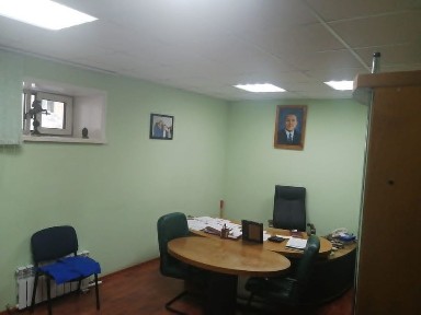 Продам офисное помещение 212м2 с отдельным входом на цокольном этаже